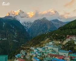 Everest and Gokyo Lakes 